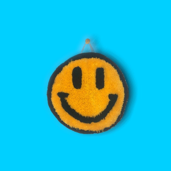 Small wall Decor, happy Face 🔥 - Picture 1 of 4